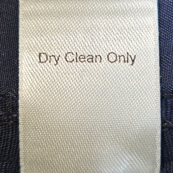 BETH BOWLEY Women's Navy Blue Small Pin- Stripe Bermuda dress Shorts Size 6 NWT - Picture 12 of 16